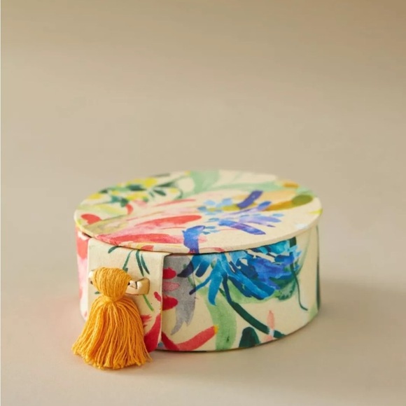 Anthropologie Eloise Jewelry Box - Picture 4 of 12